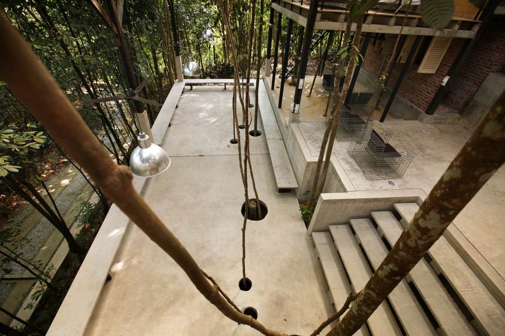 Warehouse 1 at sekeping serendah